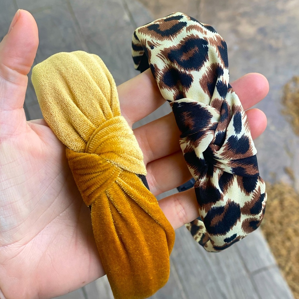 Knot headband duo